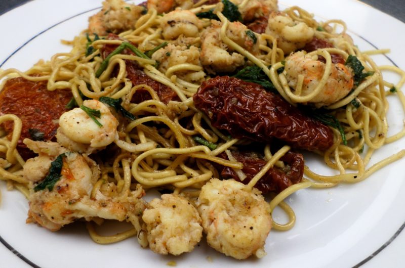 Nouilles Chinoises aux Langoustines et tomates confites